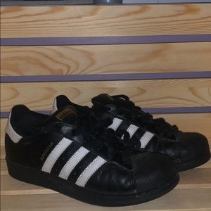 Adidas Superstar